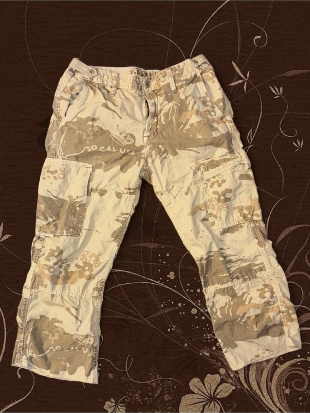 Women’s Z brand tan & cream camo cargo pants